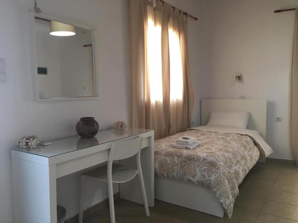 Maistrali Studio With Sea View Daire Loutro Dış mekan fotoğraf