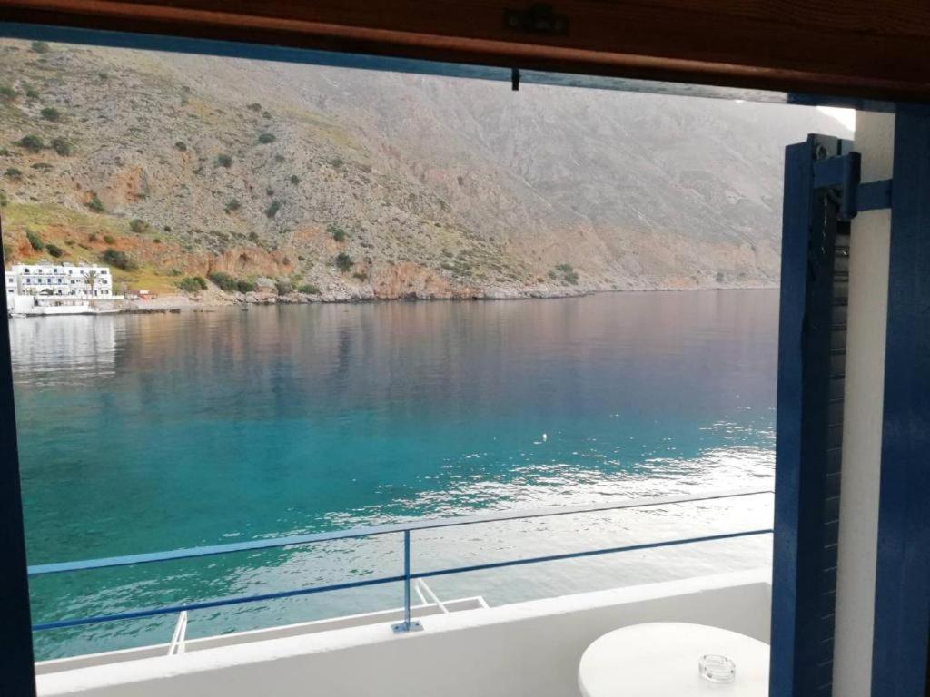 Maistrali Studio With Sea View Daire Loutro Dış mekan fotoğraf