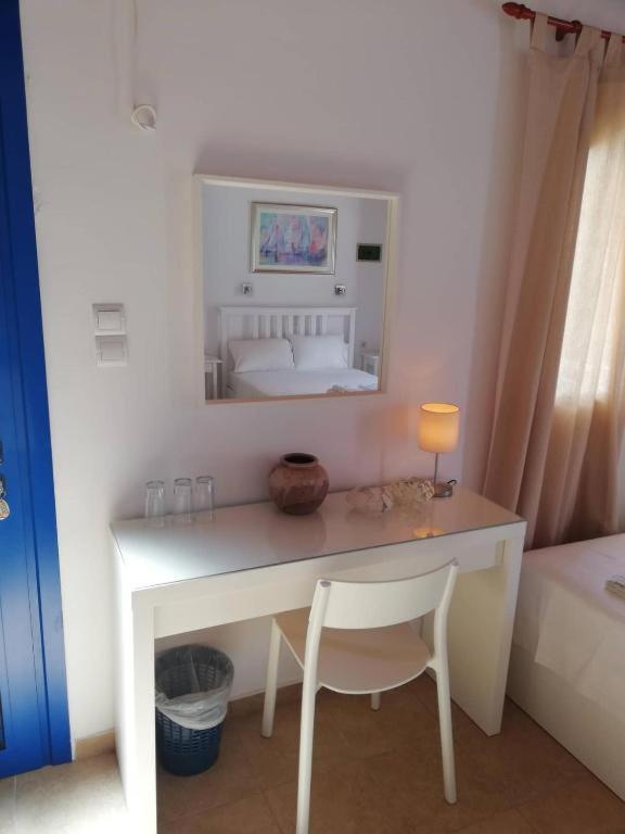 Maistrali Studio With Sea View Daire Loutro Dış mekan fotoğraf